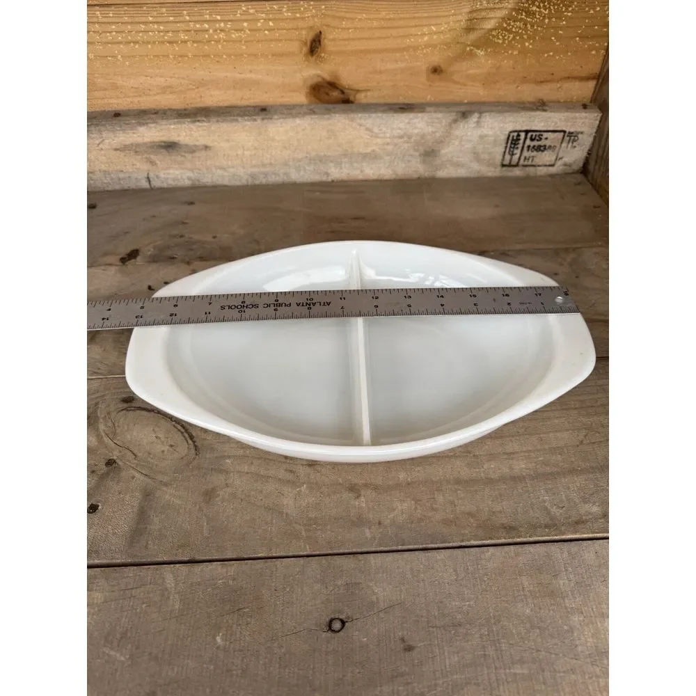 Vintage White Pyrex 1‎ 1/2 Qt Milk Glass Divided Casserole Dish 1.5 Quart 1083